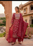 Straight kurta set