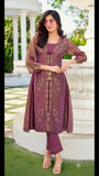 Beautiful three-piece fusion suit.